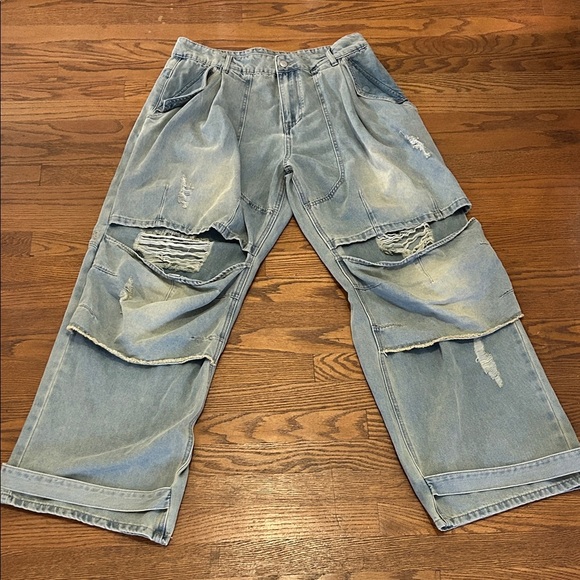 xtonz Other - XTonz Jeans Men’s Size L Distressed Barrel Leg Denim Hipster Oversized NWT